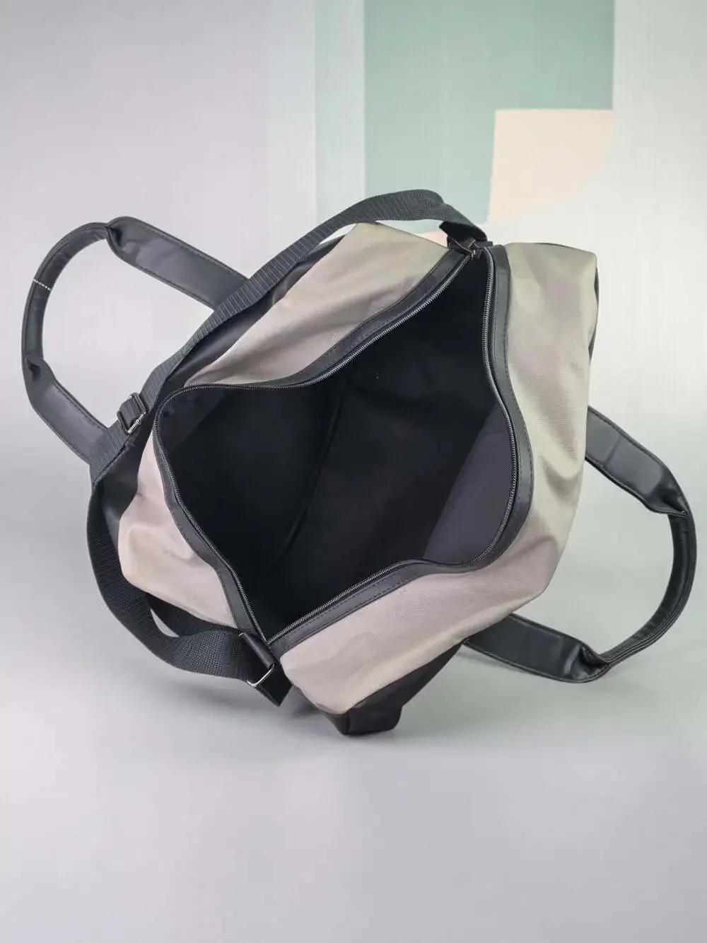 Calvin Klein Fragrances Two-Tone Travel Duffle Gym Weekender Bag